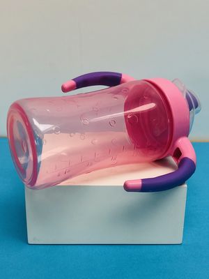 2 tellingsprinses Pink 9 Maand 9 Ons die Sippy-Kop opleiden