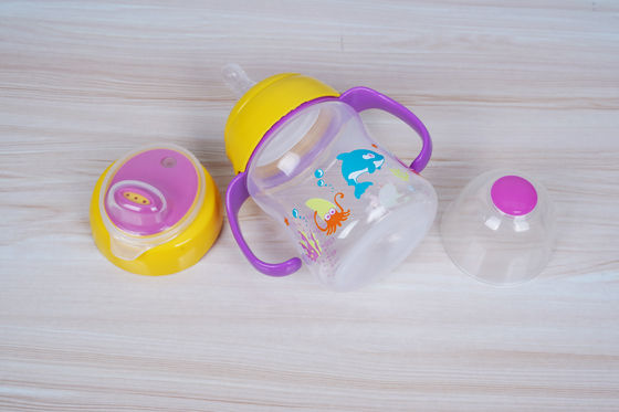 2 in 1 Vrije 6 Maand van de Uitsteekselzuiging BPA de Kop van Sippy van de 6 Onsbaby