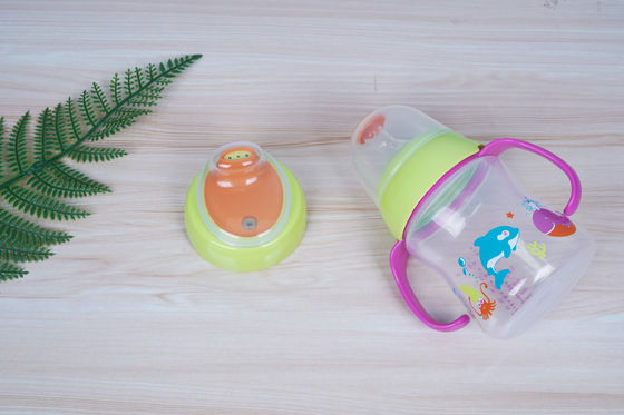 2 in 1 Vrije 6 Maand van de Uitsteekselzuiging BPA de Kop van Sippy van de 6 Onsbaby